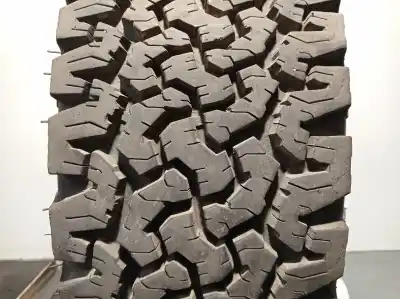 Pièce détachée automobile d'occasion PNEU pour NISSAN TERRANO/TERRANO.II (R20)  Références OEM IAM 23565R17104S RANGER AT 4X4 