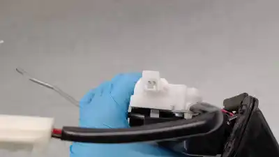 Автозапчасти б/у замок багажника/ворот за mazda cx-7 (er) 2.2 mzr-cd awd (er10a) ссылки oem iam eh1062310  