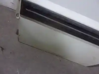 Автозапчасти б/у задняя левая дверь за land rover discovery (salljg/lj) 2.5 turbodiesel ссылки oem iam mwc6589  