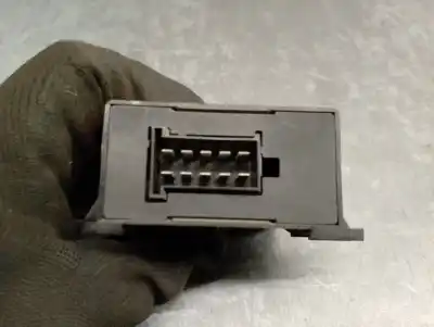 Автозапчасти б/у блок управления иммобилизатором за land rover discovery (salljg/lj) 2.5 turbodiesel ссылки oem iam amr4889  52010169a