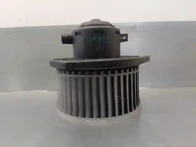 Автозапчастина б/у тепловий двигун для ssangyong rodius 2.7 turbodiesel cat посилання на oem iam 6810021300  