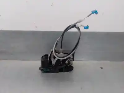 Автозапчастина б/у замок дверей заднього лівого для ssangyong rodius 2.7 turbodiesel cat посилання на oem iam 7131021004  