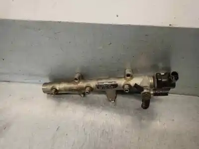İkinci el araba yedek parçası ENJEKTÖR RAMPASI için AUDI A6 BERLINA (4F2)  OEM IAM referansları 059130090J  