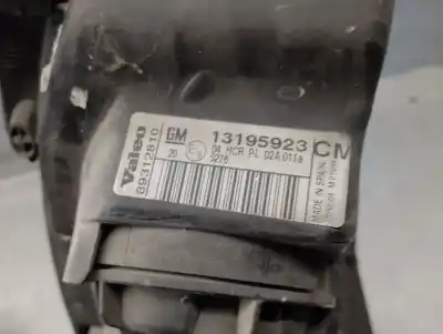 Second-hand car spare part left headlight for opel corsa c 1.7 16v di cat (y 17 dtl / lk8) oem iam references 13195923  89312810