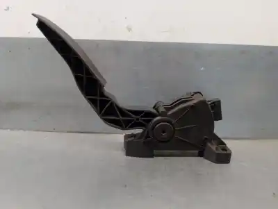 Second-hand car spare part accelerator pedal for opel vectra c caravan 1.9 16v cdti cat (z 19 dth / lrd) oem iam references 9186725  6pv00832201