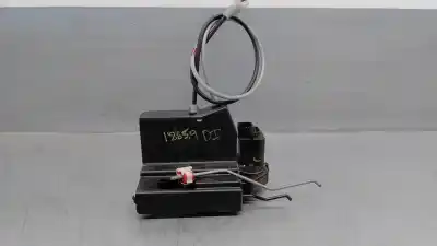 Second-hand car spare part left front door lock for ssangyong rodius 2.7 turbodiesel cat oem iam references 7121021024