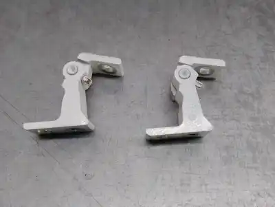 Second-hand car spare part hinge for porsche cayenne (92a) 3.0 diesel oem iam references 8k0831401a