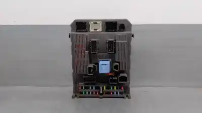 Peça sobressalente para automóvel em segunda mão caixa de fusíveis e relés por citroen c8 2.2 hdi 16v premier ii referências oem iam 1400310480