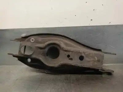 Peça sobressalente para automóvel em segunda mão Braço De Suspensão Traseiro Inferior Direito por BMW SERIE 1 BERLINA (E81/E87) 2.0 16V Referências OEM IAM 33326772899  