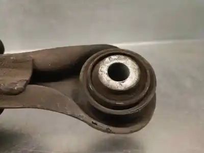 Автозапчасти б/у задний левый нижний рычаг подвески за ssangyong rodius 2.7 turbodiesel cat ссылки oem iam 4550121000  