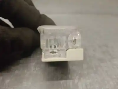 Second-hand car spare part interior light for citroen ds5 2.0 hdi fap cat (rh02 / dw10cted4) oem iam references 9800444780  