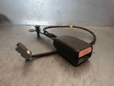 Peça sobressalente para automóvel em segunda mão chicote / encaixe cinto segurança dianteiro direito por kia pro cee´d (ed) 1.6 crdi 90 referências oem iam 888401h001eq