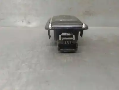 Second-hand car spare part interior light for citroen ds5 2.0 hdi fap cat (rh02 / dw10cted4) oem iam references 172001582  