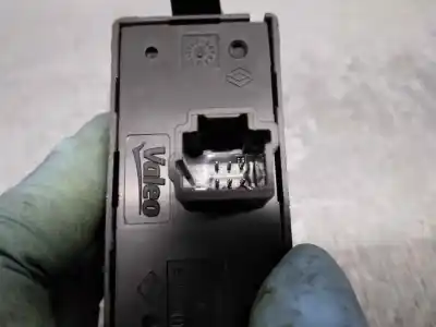 Peça sobressalente para automóvel em segunda mão interruptor 4 piscas - emergência por renault fluence (l3_) 1.5 dci (l30d l30l l306 l33f l33l l33m l33v l33w) referências oem iam e3160101  e3160101