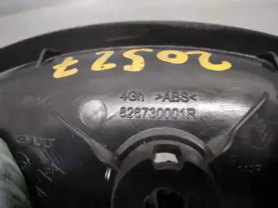 Автозапчасти б/у левая задняя внутренняя ручка за renault fluence (l3_) 1.5 dci (l30d l30l l306 l33f l33l l33m l33v l33w) ссылки oem iam 826730001r  