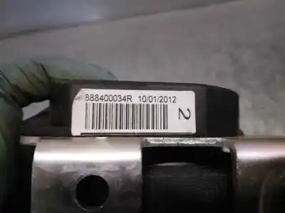 Peça sobressalente para automóvel em segunda mão cinto de segurança traseiro esquerdo por renault fluence (l3_) 1.5 dci (l30d l30l l306 l33f l33l l33m l33v l33w) referências oem iam 888400034r  