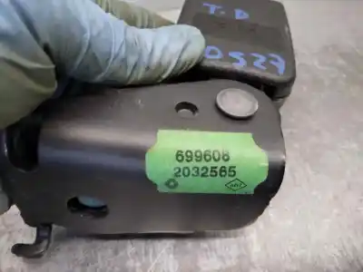 Peça sobressalente para automóvel em segunda mão chicote / encaixe cinto segurança por renault fluence (l3_) 1.5 dci (l30d l30l l306 l33f l33l l33m l33v l33w) referências oem iam 699608  