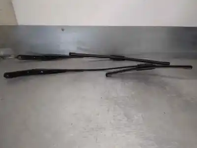 Автозапчастина б/у передній правий річок склоочисника для renault fluence (l3_) 1.5 dci (l30d l30l l306 l33f l33l l33m l33v l33w) посилання на oem iam 288860083r  