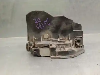 Second-hand car spare part left front door lock for bmw x3 (e83) 2.0 sd oem iam references 51217202143  