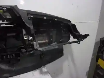 Second-hand car spare part dashboard for alfa romeo giulietta (191) 1.6 jtdm cat oem iam references 156106784  