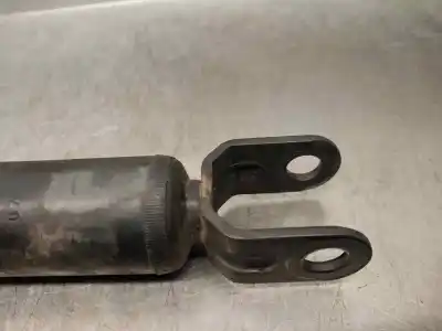 Second-hand car spare part rear left shock absorber for kia cee´d 1.6 crdi cat oem iam references 553111h000  814902001294