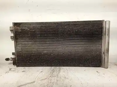Peça sobressalente para automóvel em segunda mão condensador / radiador de ar condicionado por renault fluence (l3_) 1.5 dci (l30d l30l l306 l33f l33l l33m l33v l33w) referências oem iam 921009956r