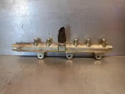 Second-hand car spare part distributor pipe for fiat stilo (192) 1.9 jtd cat oem iam references 0445214016