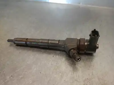 Second-hand car spare part injector for opel vectra c caravan 1.9 16v cdti cat (z 19 dth / lrd) oem iam references 0445110243  0445110243