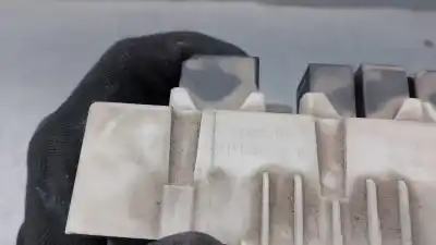 Автозапчасти б/у блок реле/предохранителей за ford transit connect (tc7) 1.8 tdci cat ссылки oem iam 2tit14a073bc  518774104