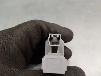 Автозапчастина б/у вимикач для mazda cx-7 (er) 2.2 mzr-cd awd (er10a) посилання на oem iam bp4k6649ya  