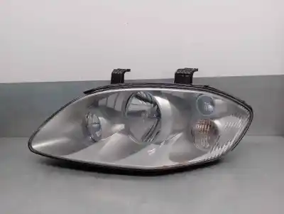 Second-hand car spare part LEFT HEADLIGHT for SSANGYONG RODIUS  OEM IAM references 8310121303  