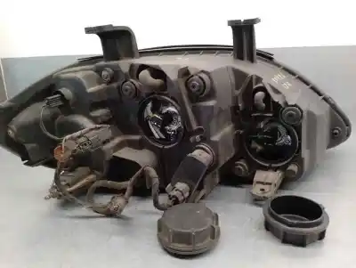 Second-hand car spare part left headlight for ssangyong rodius 2.7 turbodiesel cat oem iam references 8310121303  