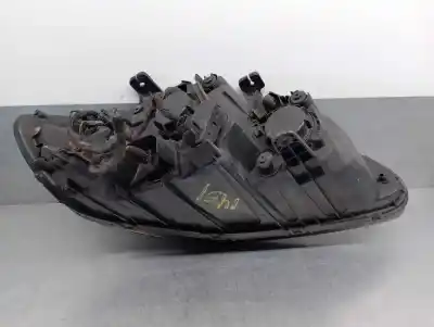 Second-hand car spare part left headlight for ssangyong rodius 2.7 turbodiesel cat oem iam references 8310121303  