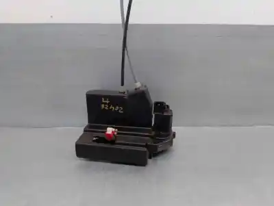 Автозапчастина б/у замок дверей заднього лівого для ssangyong rodius 2.7 turbodiesel cat посилання на oem iam 7123521000