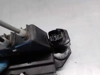 Автозапчастина б/у замок дверей заднього лівого для ssangyong rodius 2.7 turbodiesel cat посилання на oem iam 7123521000  