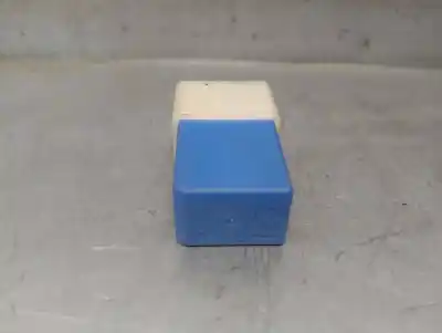 Second-hand car spare part relay for infiniti fx 3.7 v6 (320 cv) 3.7 v6 oem iam references 2523079917  