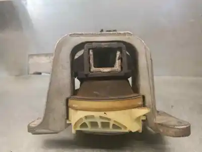 Автозапчастина б/у правильна підтримка двигуна для renault fluence (l3_) 1.5 dci (l30d l30l l306 l33f l33l l33m l33v l33w) посилання на oem iam 112105188r  