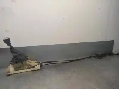 Second-hand car spare part gear lever for kia cee´d 1.6 crdi cat oem iam references 437001h200