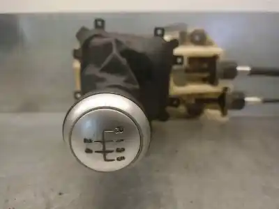 Pièce détachée automobile d'occasion levier pour kia cee´d 1.6 crdi cat références oem iam 437001h200  