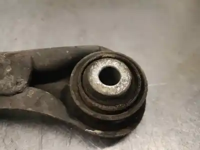 Second-hand car spare part rear lower right suspension arm for ssangyong rodius 2.7 turbodiesel cat oem iam references 4550121000  