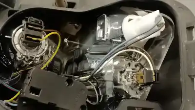 Автозапчастина б/у права фа для fiat stilo (192) 1.9 jtd cat посилання на oem iam 467588080  