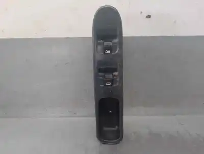 Автозапчасти б/у выключатель левого переднего окна за PEUGEOT 307 (S1) 2.0 HDi CAT ссылки OEM IAM 96351623XT  