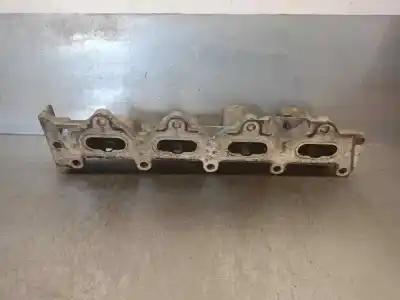 Second-hand car spare part intake manifold for renault megane ii berlina 5p 1.6 16v 113 cv / 83 kw oem iam references 8200329496  