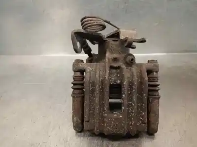 Pièce détachée automobile d'occasion Etrier De Frein Arriere Droit pour AUDI A6 AVANT (4B5) 2.4 (121kW) 170 CV / 125 KW Références OEM IAM 8E0615424A  