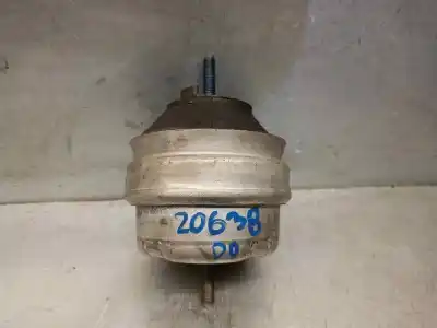 Pezzo di ricambio per auto di seconda mano Supporto Motore Destro per AUDI A6 AVANT (4B5) 2.4 (121kW) 170 CV / 125 KW Riferimenti OEM IAM 4B0199379D  