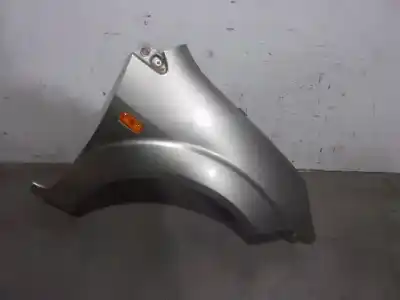 Pezzo di ricambio per auto di seconda mano Parafango Anteriore Destro per FORD FIESTA (CBK) 1.4 TDCi CAT Riferimenti OEM IAM 1528047  