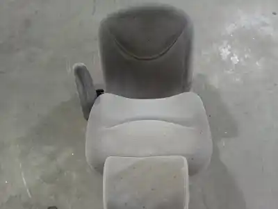 Second-hand car spare part right front seat for citroen c3 1.4 oem iam references 886110  