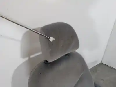 Second-hand car spare part right front seat for citroen c3 1.4 oem iam references 886110  