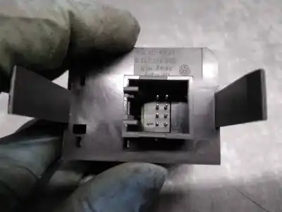 Автозапчасти б/у управление светом за volkswagen caddy ka/kb (2c) 1.6 tdi ссылки oem iam 2k0941333  