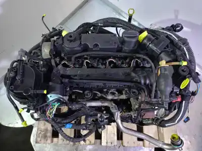 Pièce détachée automobile d'occasion moteur complet pour peugeot 206 berlina x-line refri références oem iam 8hx 10fd32 0135ej